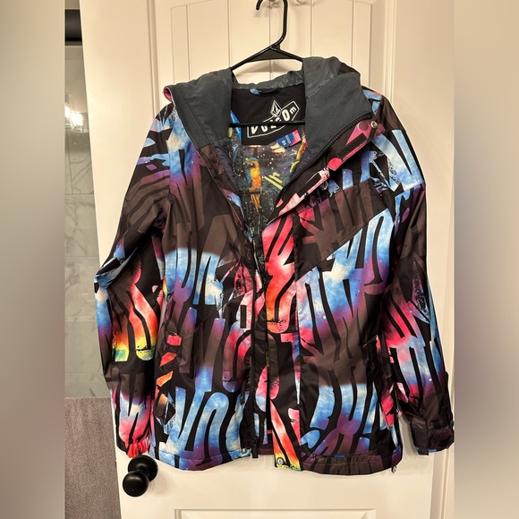 Volcom Snow Boarding Jacket - Picture 3 of 9
